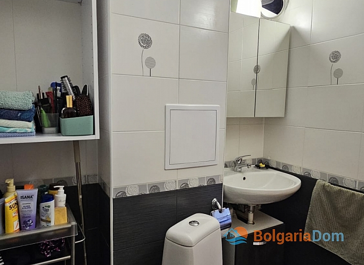 Spacious studio in a luxury complex on the first line. Photo 14