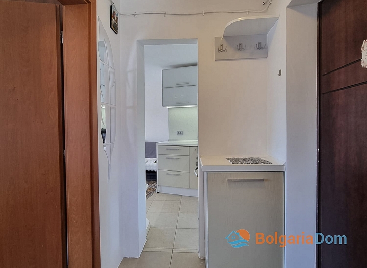 Two-room apartment in a complex without maintenance fee. Photo 12