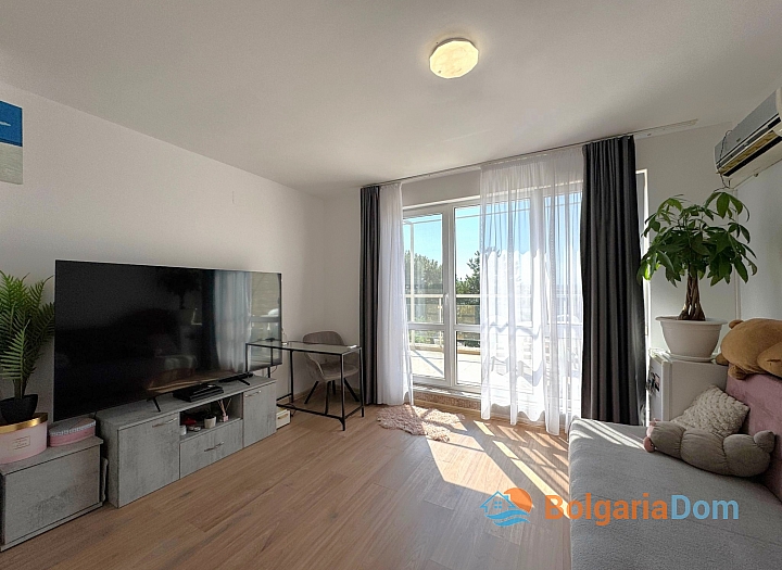 Large apartment in the center of Sunny Beach. Photo 8