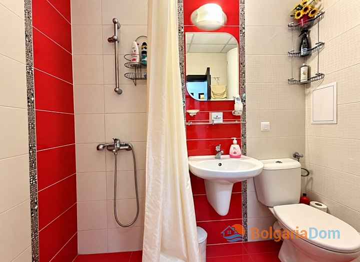 Ausgezeichnete Wohnung mit Meerblick. Foto 14 Ausgezeichnete Wohnung mit Meerblick. Foto 14