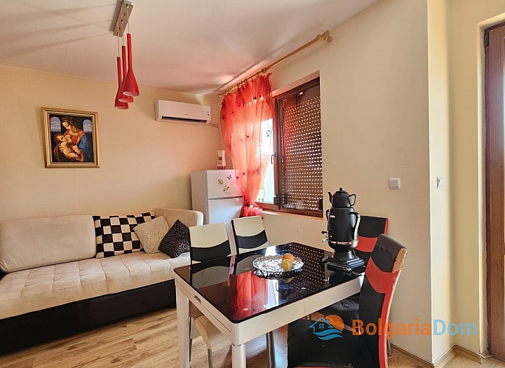 Three-room apartment 400 meters from the beach in Ravda. Photo 15