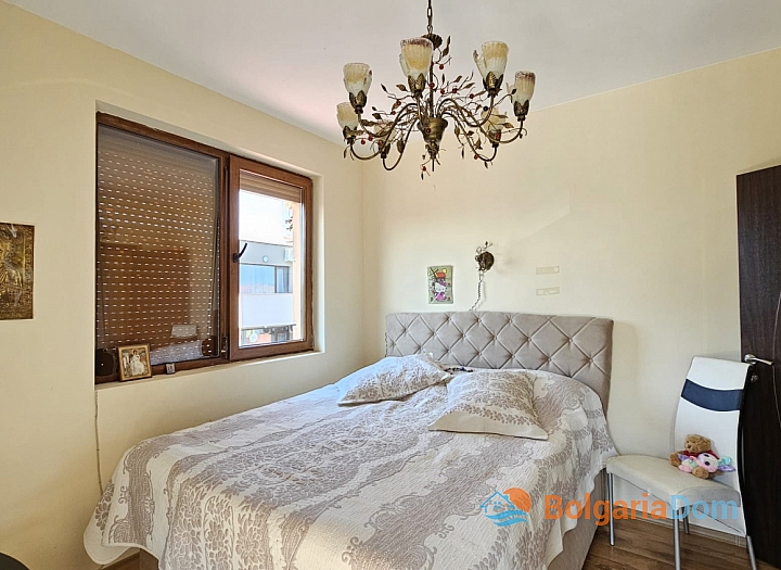 Three-room apartment 400 meters from the beach in Ravda. Photo 17