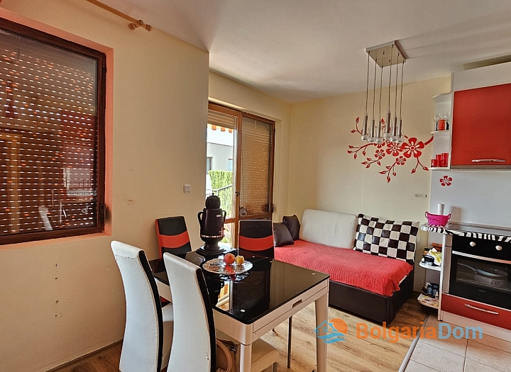 Three-room apartment 400 meters from the beach in Ravda. Photo 14