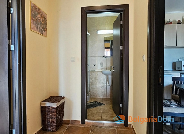 Dreizimmerwohnung in einem Familienkomplex 200 Meter vom Meer entfernt. Foto 10 Dreizimmerwohnung in einem Familienkomplex 200 Meter vom Meer entfernt. Foto 10