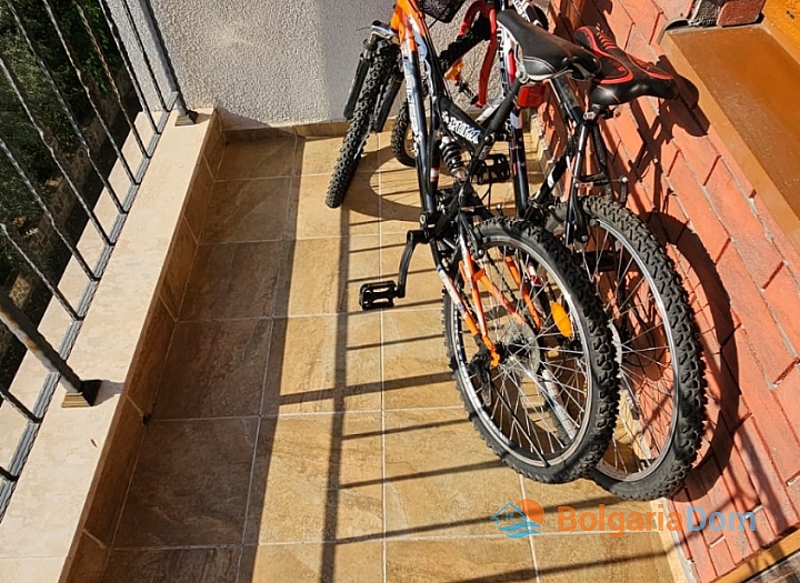 Dreizimmerwohnung in einem Familienkomplex 200 Meter vom Meer entfernt. Foto 14 Dreizimmerwohnung in einem Familienkomplex 200 Meter vom Meer entfernt. Foto 14