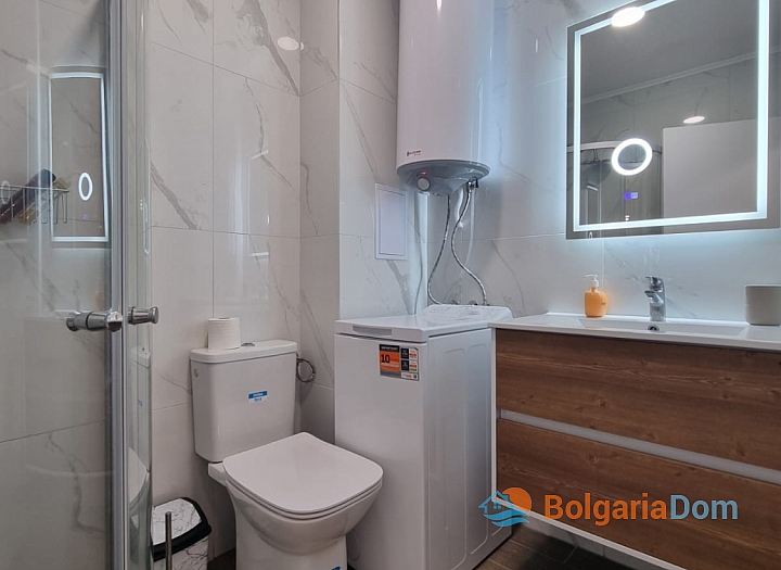 Zweizimmerwohnung, möbliert, in einem Komplex. Foto 13