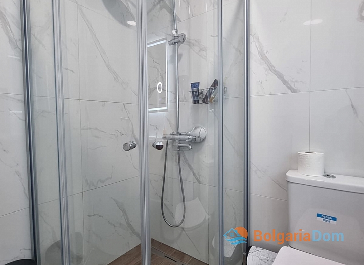 Zweizimmerwohnung, möbliert, in einem Komplex. Foto 12