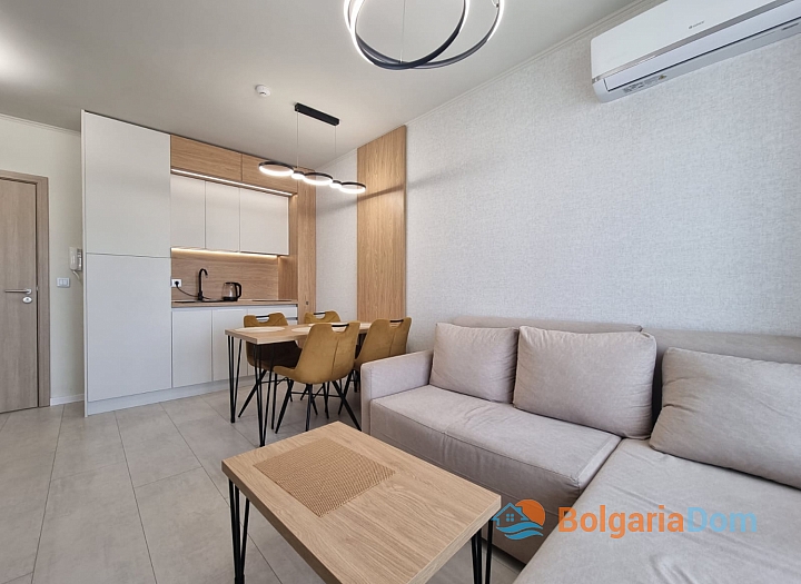 Zweizimmerwohnung, möbliert, in einem Komplex. Foto 7