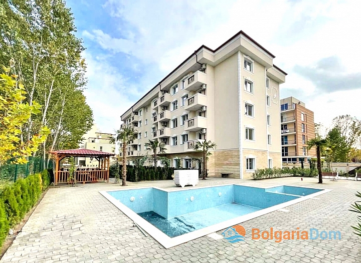 Eine große, schöne Dreizimmerwohnung in einer gemütlichen Familienanlage. Foto 1