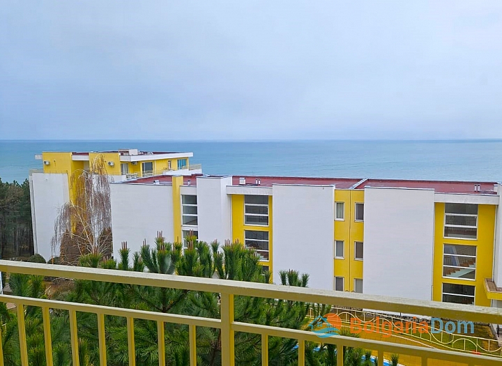 Zweizimmerwohnung mit Meerblick in einer großen Anlage. Foto 3