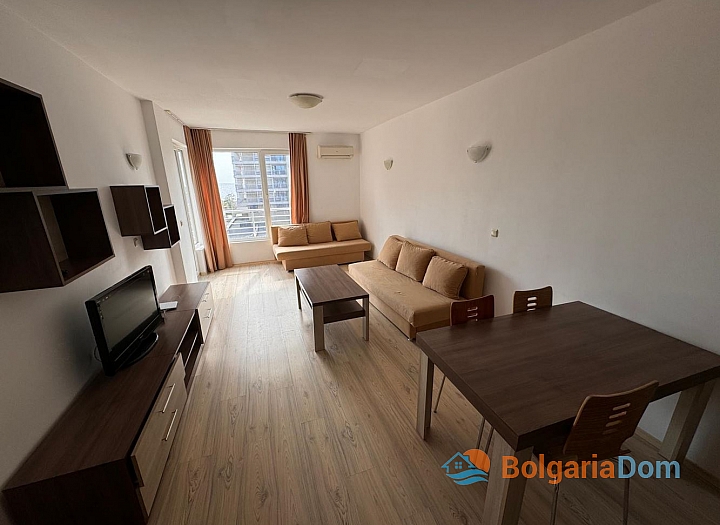 Nice two-room apartment near the sea. Photo 13