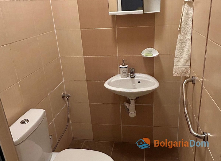 Отличный дом с тремя спальнями и красивым садом. Фото 28