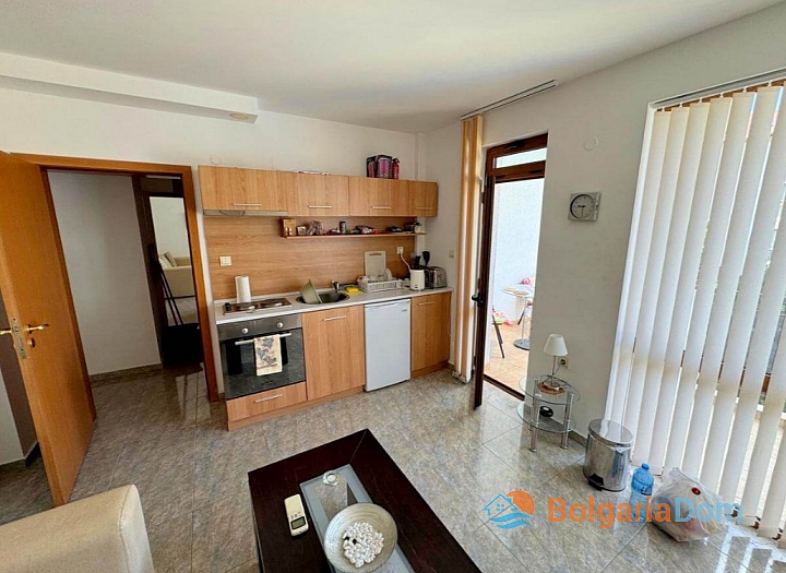 Apartament z widokiem na basen w centrum Sveti Vlas. Zdjęcie 9