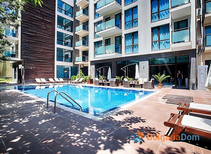 Spacious studio in the center of Sunny Beach. Photo 1 Spacious studio in the center of Sunny Beach. Photo 1