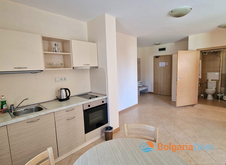 Spacious apartment in a large complex. Photo 18