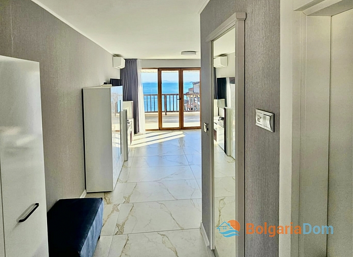 Luxuriöses Apartment mit Panoramablick auf das Meer. Foto 12