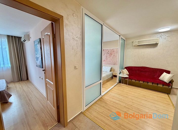 Excellent three-room apartment close to the sea. Photo 4