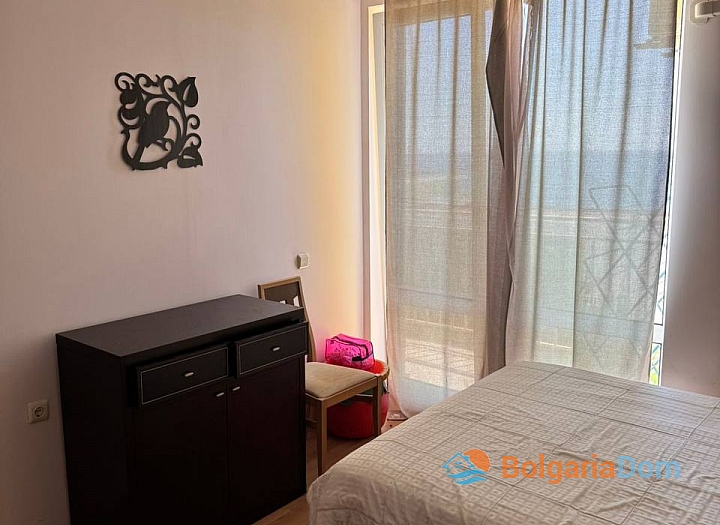 Zweizimmerwohnung mit Meerblick in einer großen Anlage. Foto 10