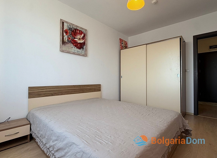 Apartament z jedną sypialnią i widokiem na morze. Zdjęcie 7