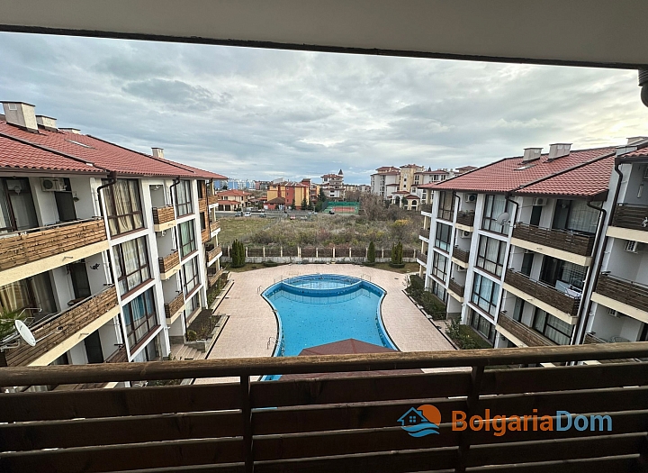 Two bedroom apartment in Nessebar. Photo 11