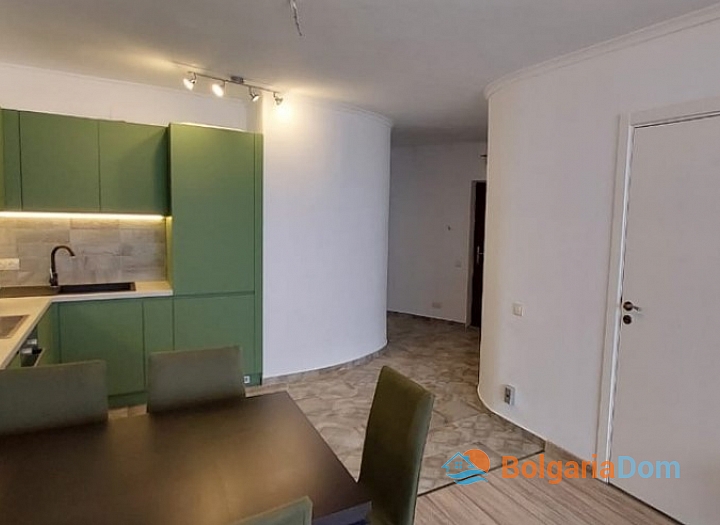 Квартира с панорамным видом на море на первой линии. Фото 8