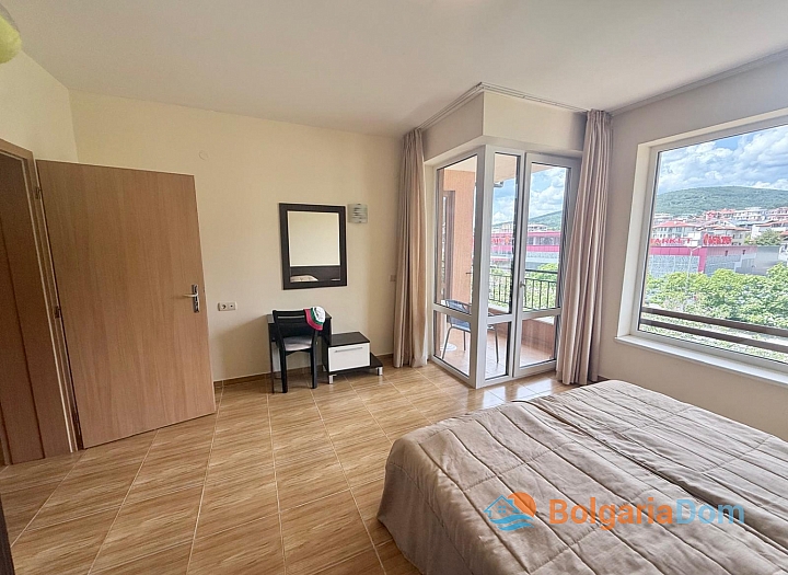 Spacious apartment with sea view in a large complex. Photo 23