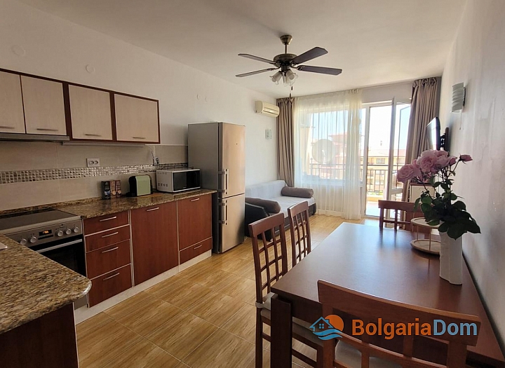 Doskonałe mieszkanie w dużym kompleksie. Zdjęcie 2