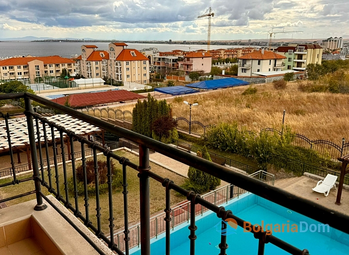 Velký dvoupokojový apartmán s výhledem na moře. Foto 7