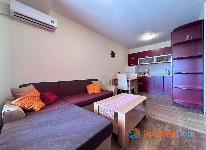 Schöne Wohnung 50 Meter vom Meer entfernt in einem Haus ohne Wartungsgebühr. Foto 13
