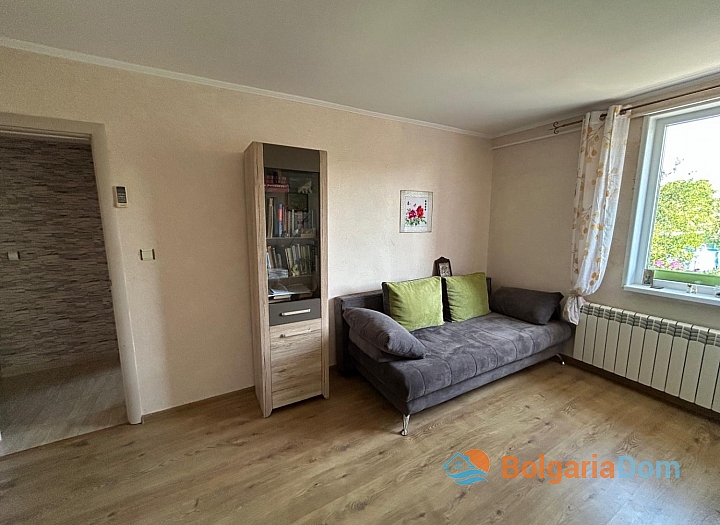 Отличный дом с тремя спальнями и красивым садом. Фото 20