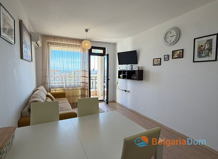 Apartament z jedną sypialnią i widokiem na morze. Zdjęcie 5