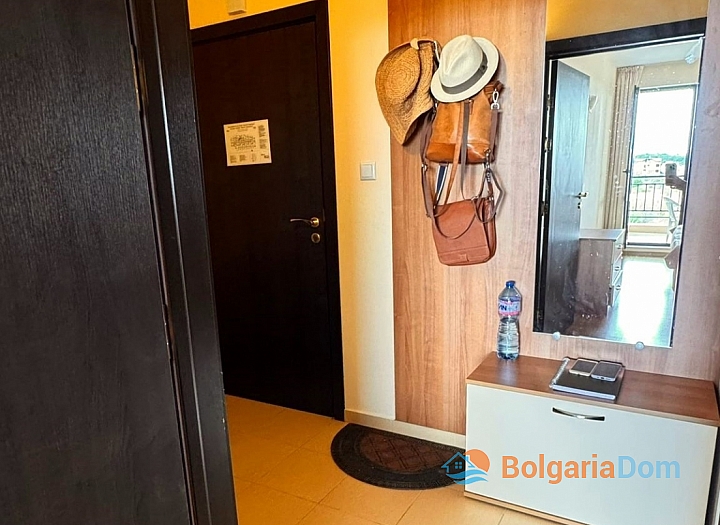 Velký dvoupokojový apartmán s výhledem na moře. Foto 10