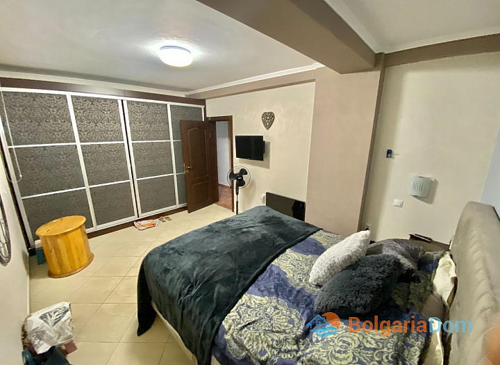 Čtyřpokojový apartmán s výhledem na moře. Foto 6