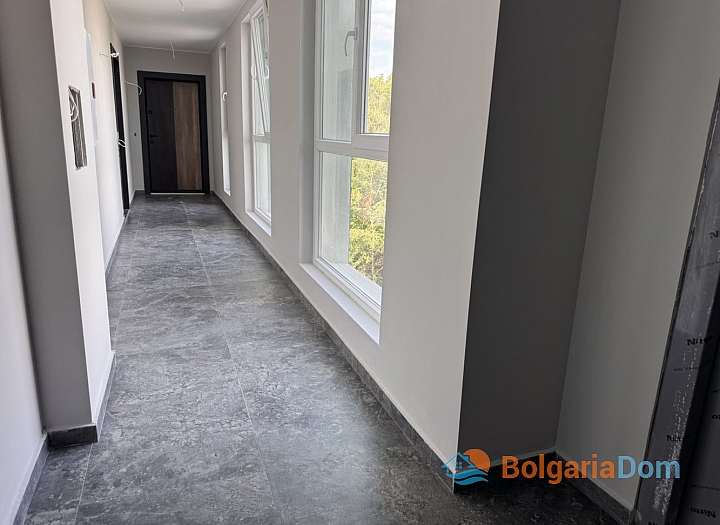 Spacious apartment in a new building close to the sea. Photo 10