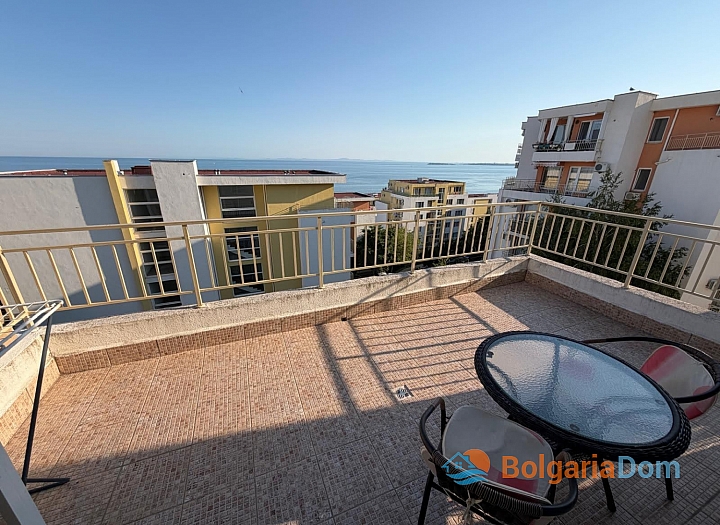 Apartment with sea view in an excellent large complex. Photo 1 Apartment with sea view in an excellent large complex. Photo 1