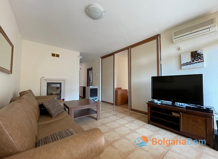 Spacious townhouse 2 km from the sea!. Photo 2