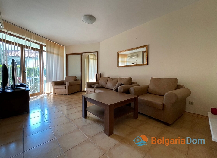 Spacious townhouse 2 km from the sea!. Photo 7