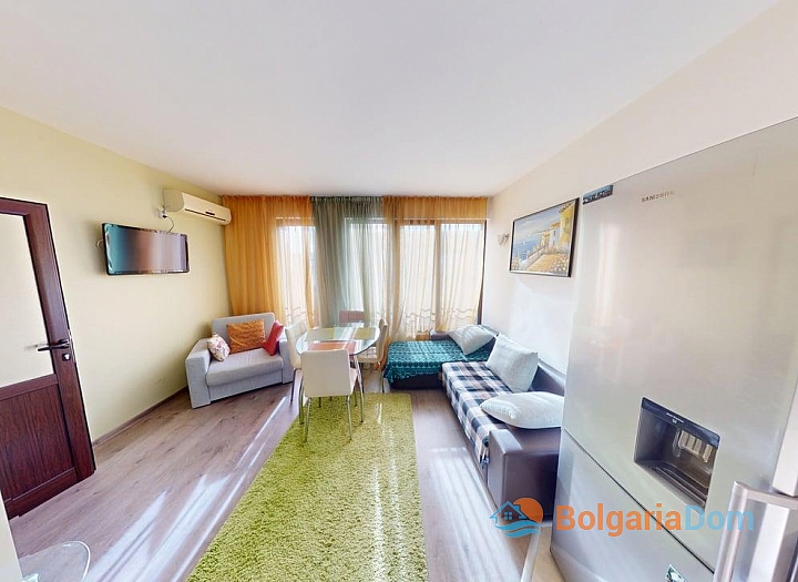 Großzügige Maisonette-Wohnung mit Poolblick. Foto 8 Großzügige Maisonette-Wohnung mit Poolblick. Foto 8