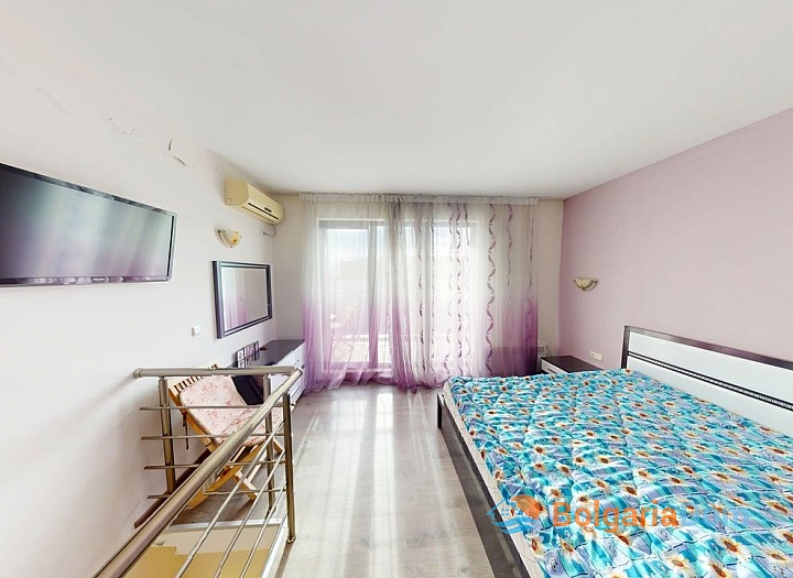 Großzügige Maisonette-Wohnung mit Poolblick. Foto 17 Großzügige Maisonette-Wohnung mit Poolblick. Foto 17