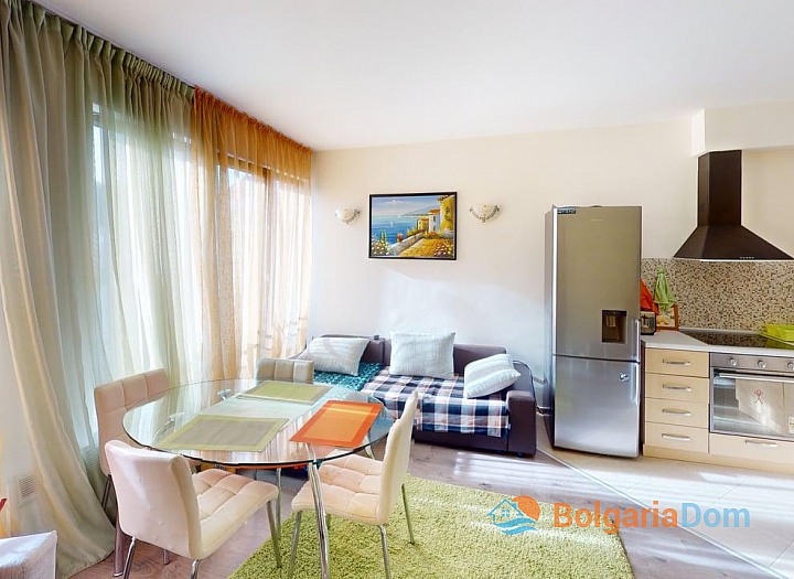 Großzügige Maisonette-Wohnung mit Poolblick. Foto 6 Großzügige Maisonette-Wohnung mit Poolblick. Foto 6