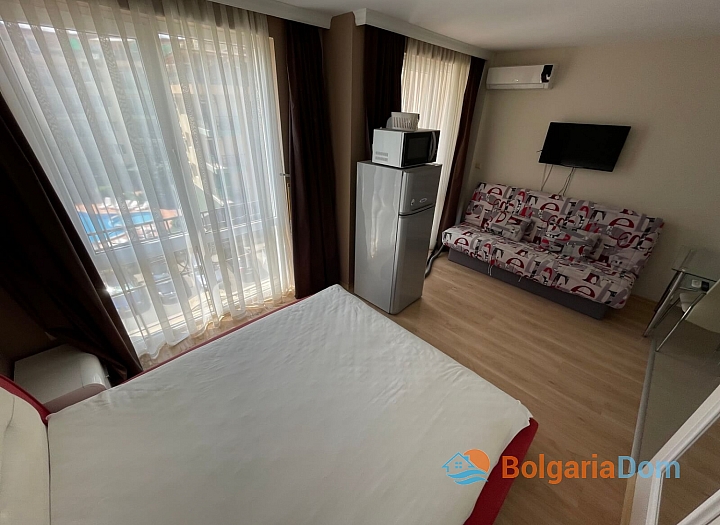 Large furnished studio in a beautiful complex. Photo 14