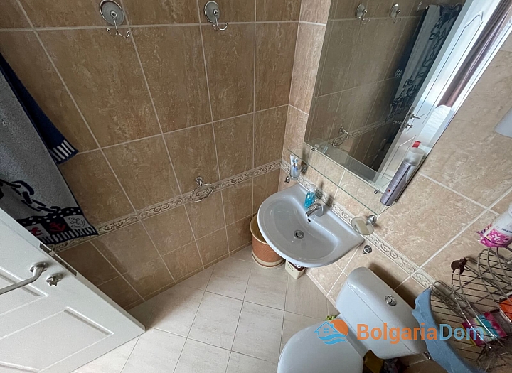 Large furnished studio in a beautiful complex. Photo 15