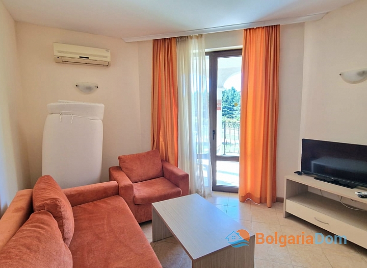 Spacious apartment in a large complex. Photo 17