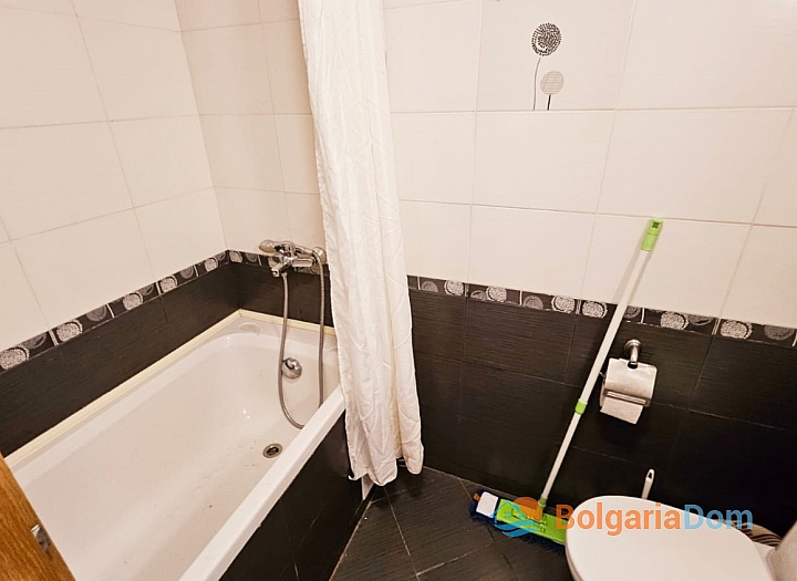 Doskonały apartament z widokiem na morze w luksusowym kompleksie. Zdjęcie 17