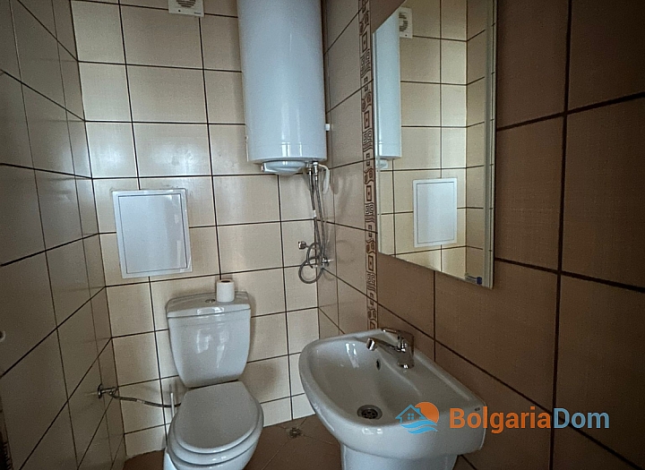 Apartment mit zwei Schlafzimmern in Nessebar. Foto 13