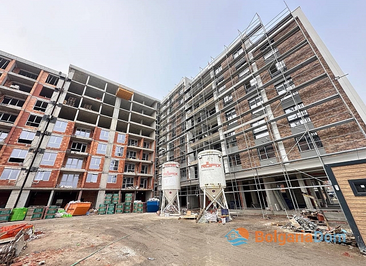 Two-room apartment in Burgas in a new building. Photo 12