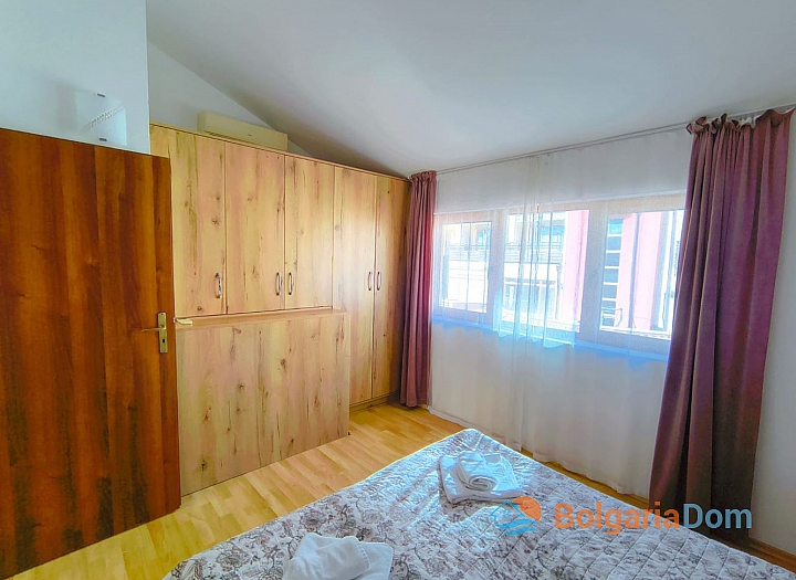 Dwupokojowe mieszkanie nad morzem w kompleksie Sveti Vlas Morski Far. Zdjęcie 11 Dwupokojowe mieszkanie nad morzem w kompleksie Sveti Vlas Morski Far. Zdjęcie 11