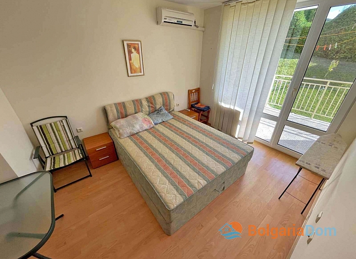 Spacious apartment in a large family complex. Photo 3