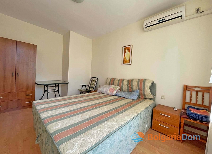 Spacious apartment in a large family complex. Photo 17