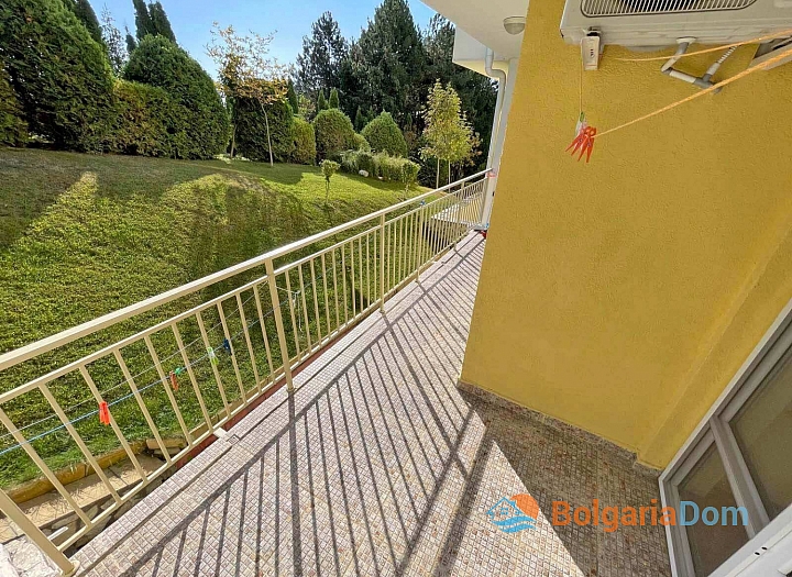 Spacious apartment in a large family complex. Photo 8